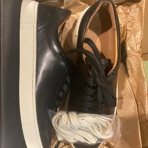 Frye women’s shoes size 6